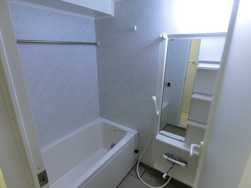 レガロ新御徒町ステーションパレスの浴室