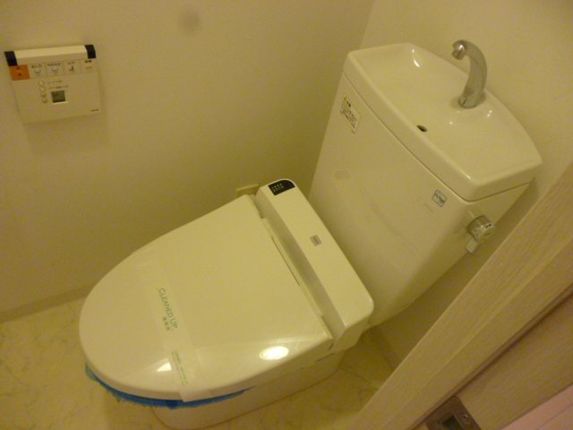 レガロ新御徒町ステーションパレスのトイレ