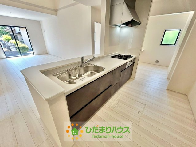 加須市多門寺　新築一戸建て　02　リーブルガーデンのキッチン