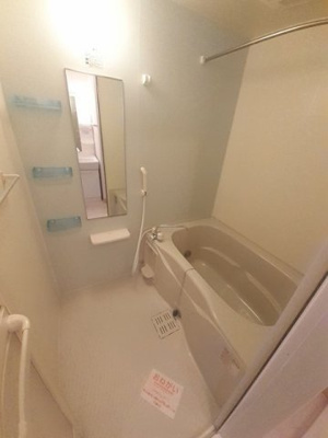 【浴室】 | プラッツ渡里Ｂ | コンパクトで使いやすいお風呂です