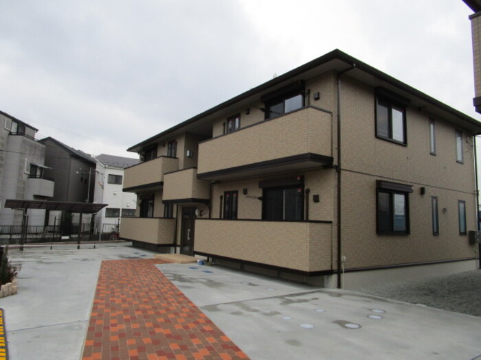 川崎市多摩区長尾５丁目のアパート