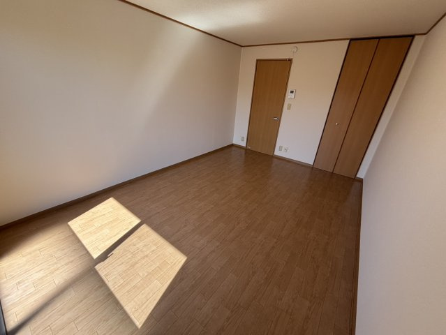 シャルマン　A棟 の居間・リビング