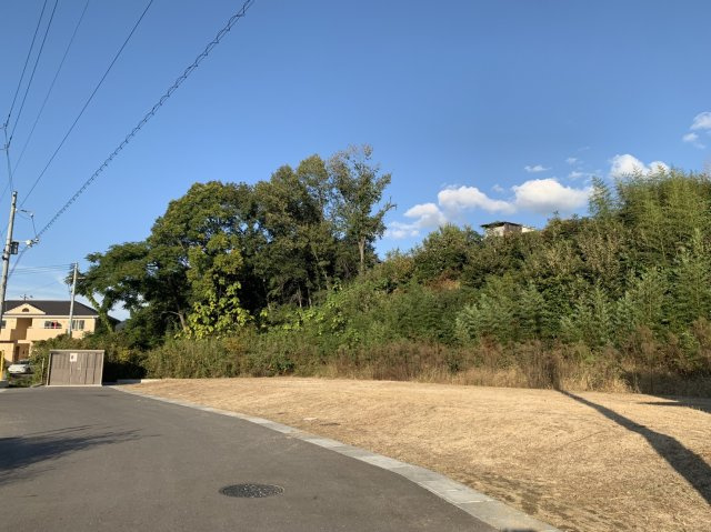児島小川9丁目11区画分譲地の前面道路含む現地写真