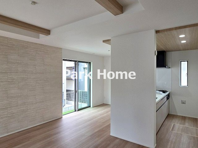 高知市介良乙 -10期3棟1- 新築戸建ての外観|1号棟　2026.3月：建築中