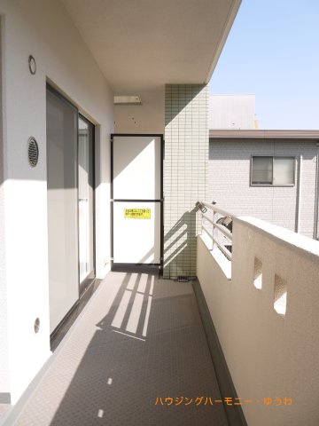 【バルコニー】 | グランヴェルジェ西台