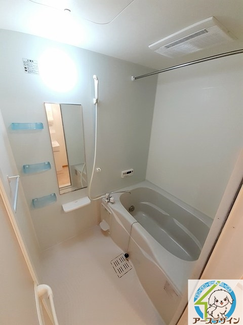 ローレルコートSの浴室