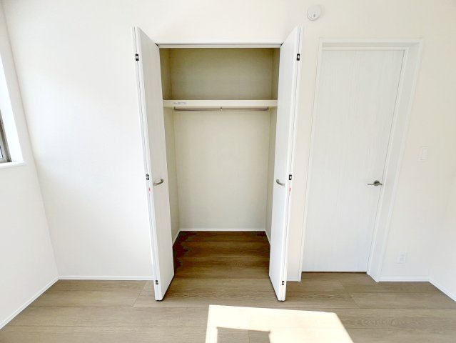 島田市野田　全３棟／の収納