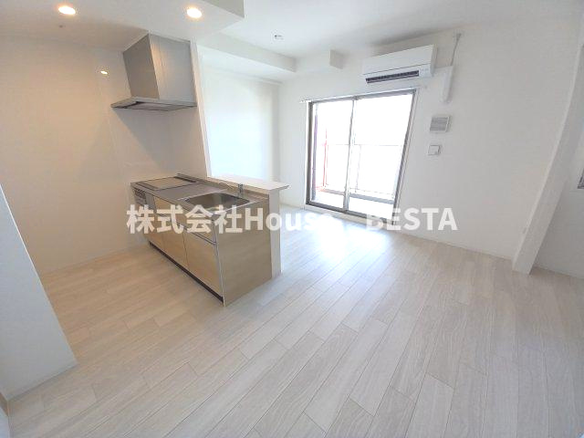 GENOVIA神戸新開地駅前の内装