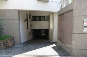 パティオ・デ本郷のエントランス