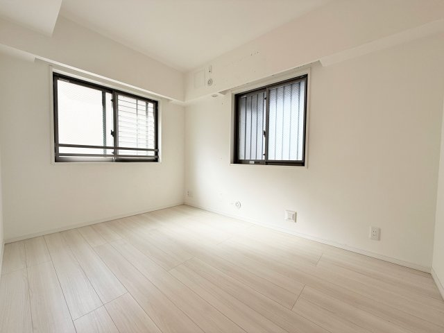 エルシオ玉川上水の洋室|5.7帖