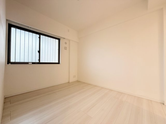 エルシオ玉川上水の洋室|約5.2帖