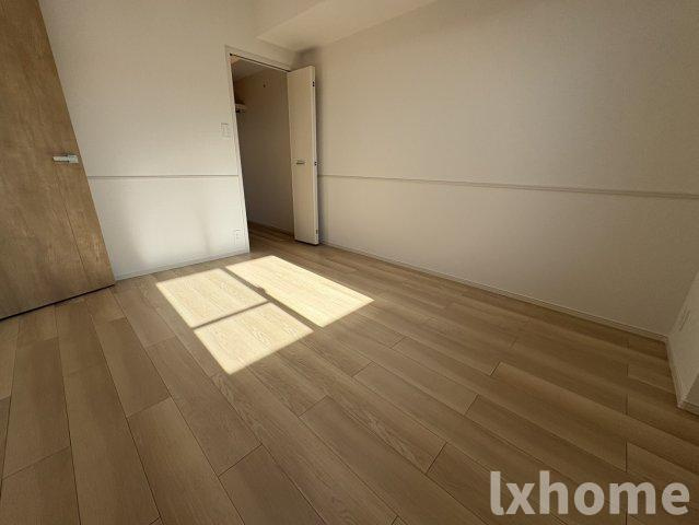 ブリ－ヴィアコ－トの寝室|落ち着いた色調の寝室です