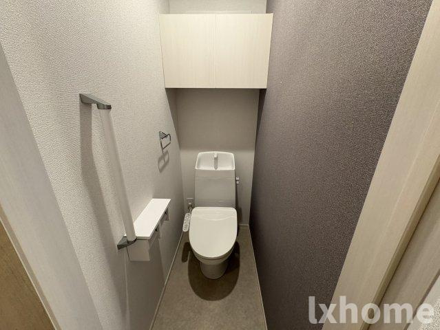 ブリ－ヴィアコ－トのトイレ|落ち着いたトイレです