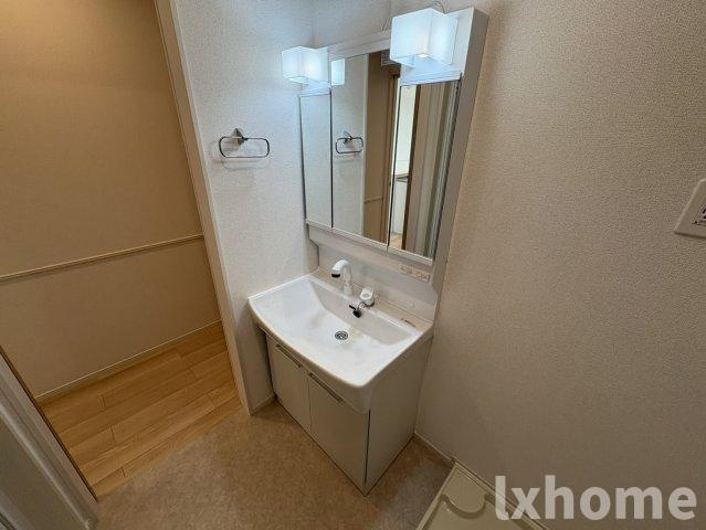 ブリ－ヴィアコ－トの洗面所|コンパクトで使いやすい洗面所