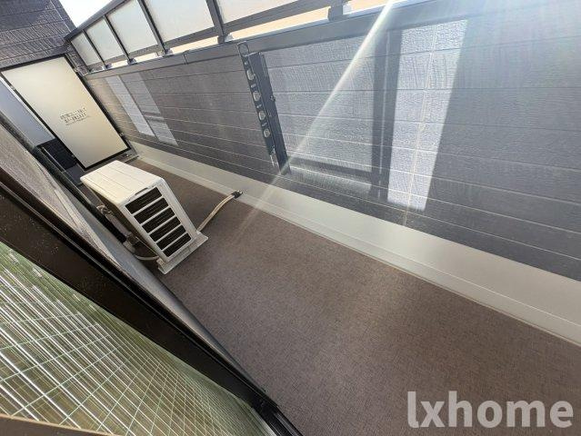 ブリ－ヴィアコ－トのバルコニー|お洗濯にも便利なバルコニー付き