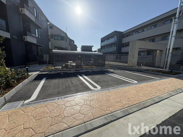 ブリ－ヴィアコ－トの駐車場|駐車場があります