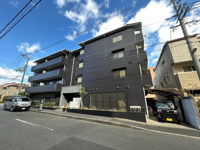 豊中市南桜塚３丁目の賃貸マンションの外観