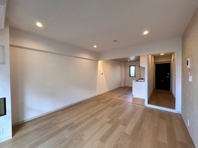 豊中市南桜塚３丁目の賃貸マンションの居間・リビング