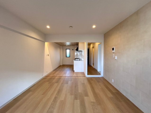 豊中市南桜塚３丁目の賃貸マンションの居間・リビング