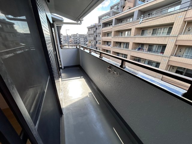 豊中市南桜塚３丁目の賃貸マンションのバルコニー