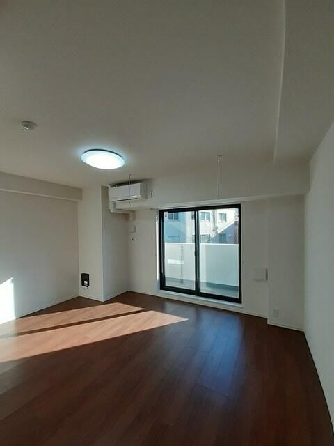 アン　ハヤシ　インクの居間・リビング