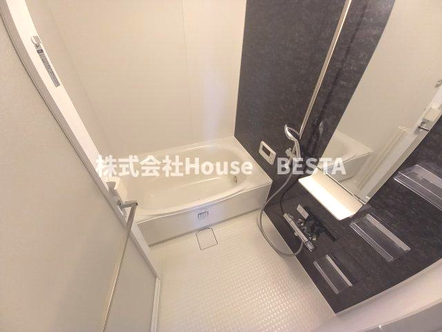 GENOVIA神戸新開地駅前の浴室