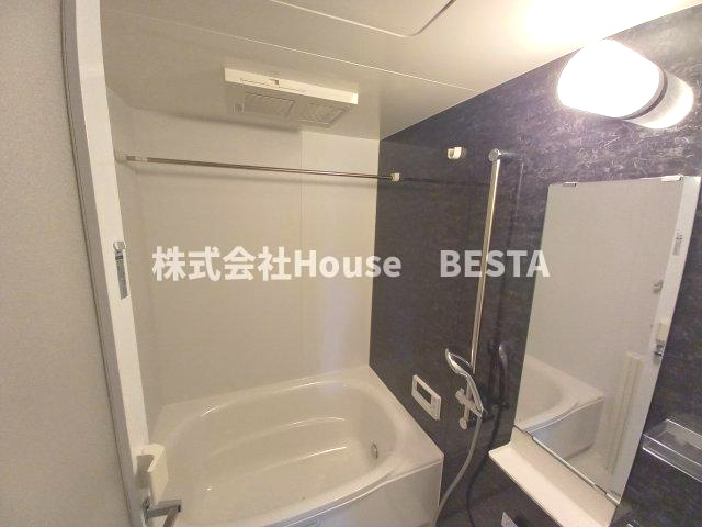 GENOVIA神戸新開地駅前の浴室