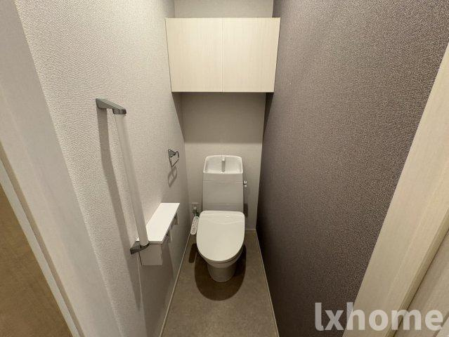 ブリ－ヴィアコ－トのトイレ|清潔感のあるトイレです