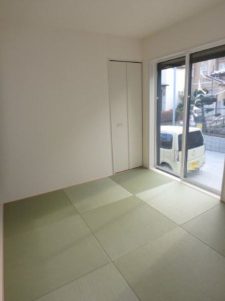 霞ヶ関北5丁目　4LDK新築戸建　駐車２台の和室