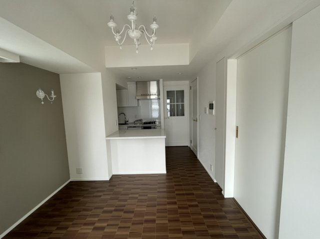 【居間・リビング】