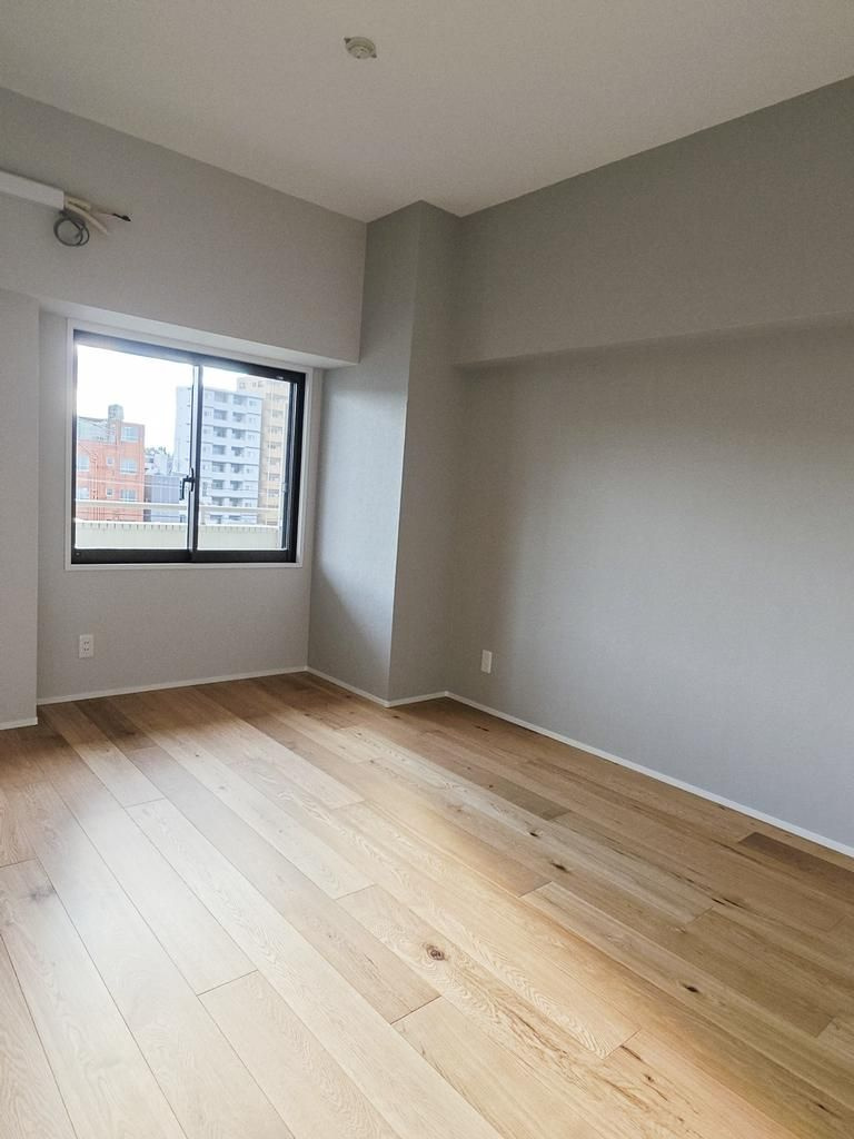 多摩市関戸１丁目の中古マンションの洋室