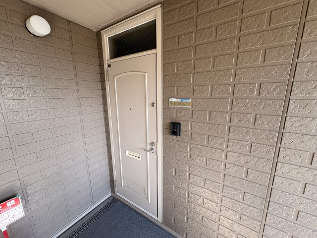 スカイハイツ喜里が丘の玄関