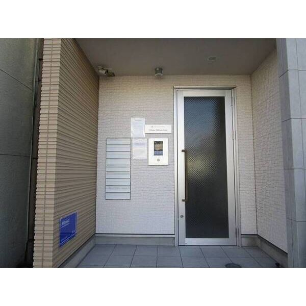 アルバーノ柴田Ferioのエントランス