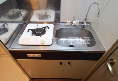 【キッチン】 | カテリーナ大森 | コンパクトなキッチンで掃除もラクラク