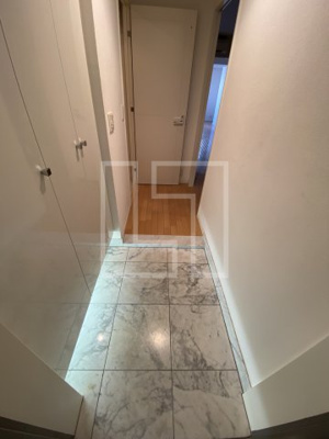 【玄関】 | アーデンタワー北堀江 | アーデンタワー北堀江　玄関スペース