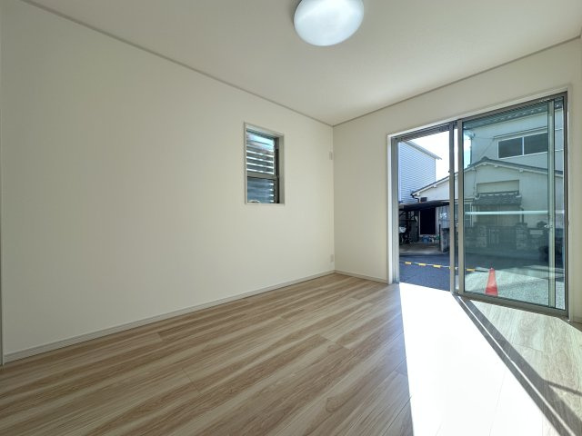 明石市大久保町大窪　新築戸建の洋室