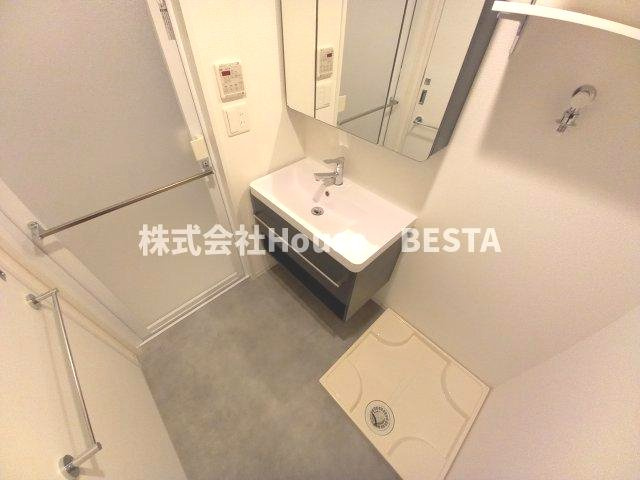 GENOVIA神戸新開地駅前の洗面所