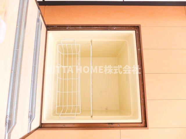 ベルファミーユⅢ１番館の収納|床下収納は食品のストックにも使えます★