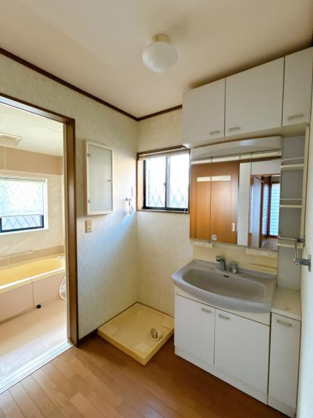 【独立洗面台】