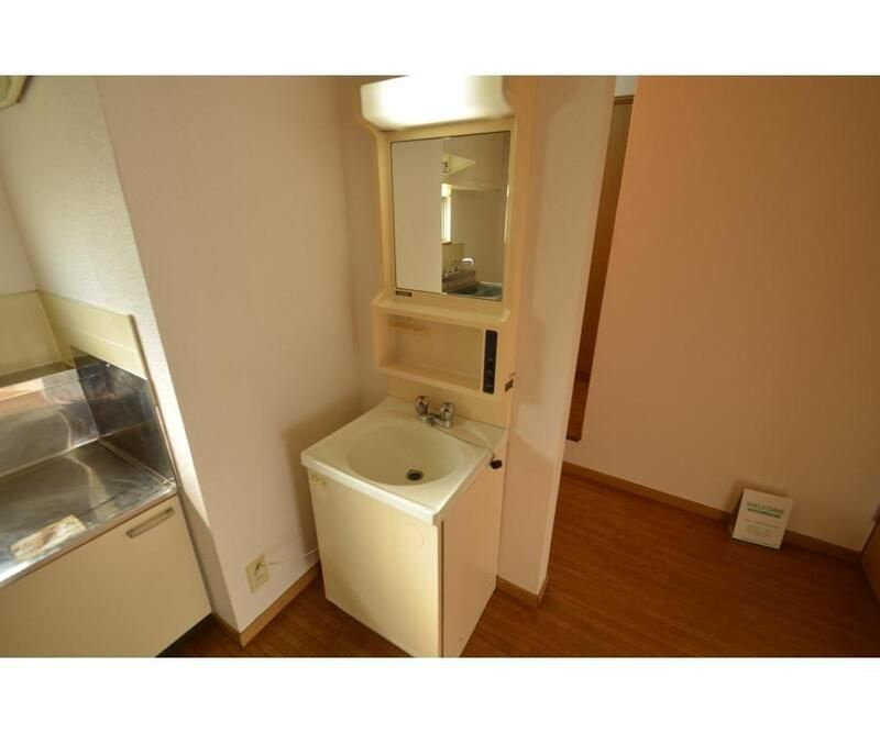 エステートピア青山の独立洗面台