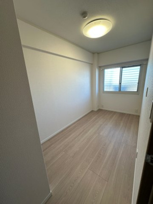 【洋室】 | 千葉ガーデンタウンB棟 | 個人の部屋や寝室として使える洋室です