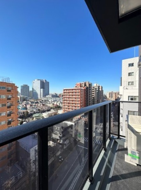 【バルコニー】