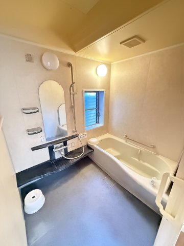 和歌山市吐前・中古戸建・54731の浴室