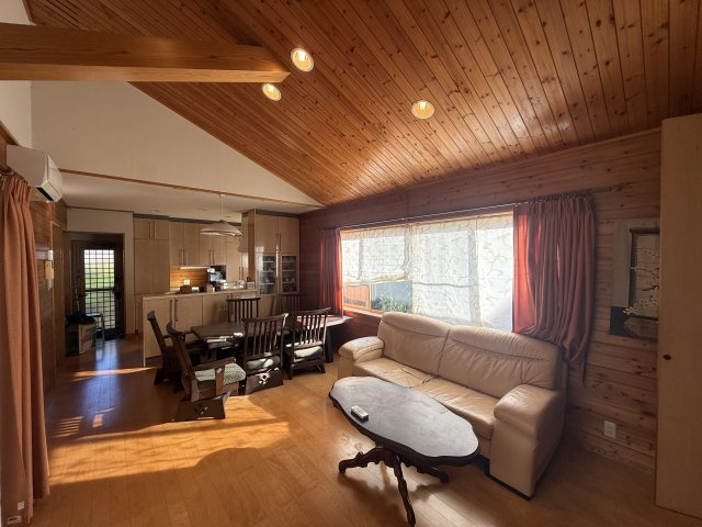 和歌山市吐前・中古戸建・54731の居間・リビング|LDK