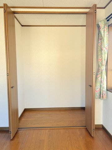 南国市大そね甲　中古一戸建ての収納|使い方自由な収納スペース