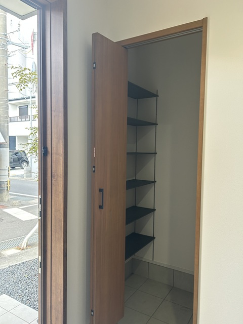 岡山市東区西大寺中2丁目の収納|シューズクローク