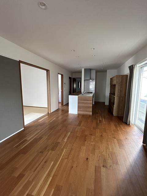 岡山市東区西大寺中2丁目の居間・リビング