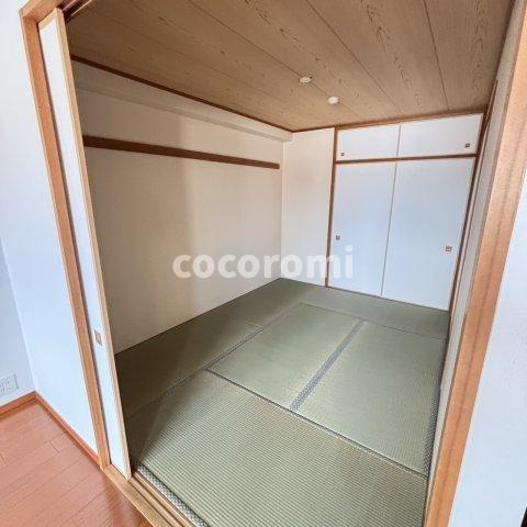 レスタージュ枚方長尾の和室