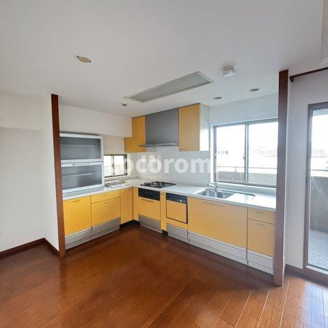 レスタージュ枚方長尾のキッチン