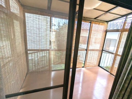 広島市東区戸坂山根３丁目　中古一戸建ての洋室